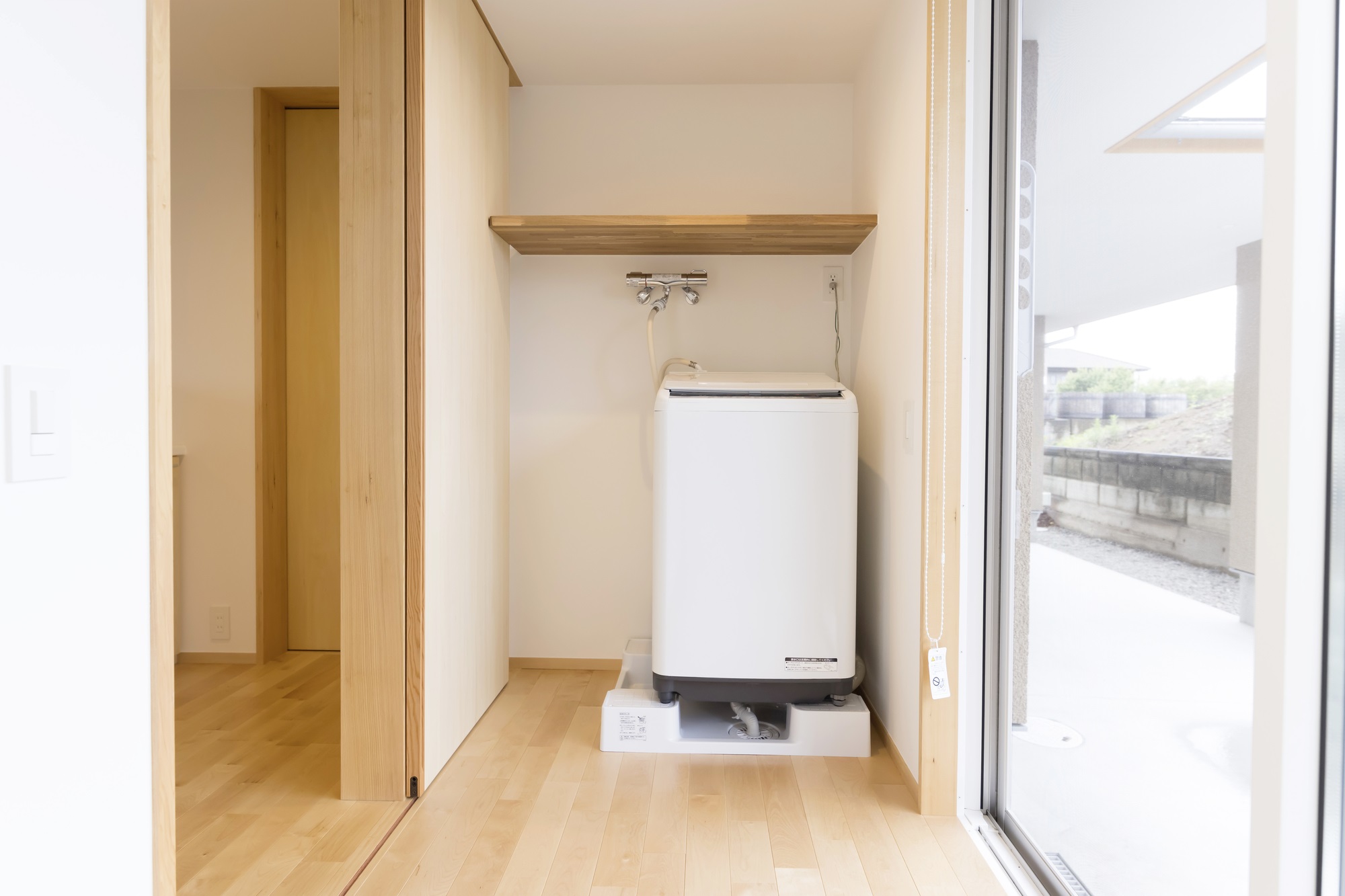 室内洗濯機置場