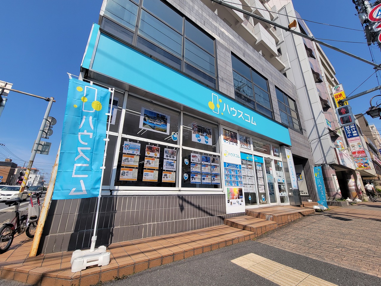 ハウスコム 行徳店の外観写真