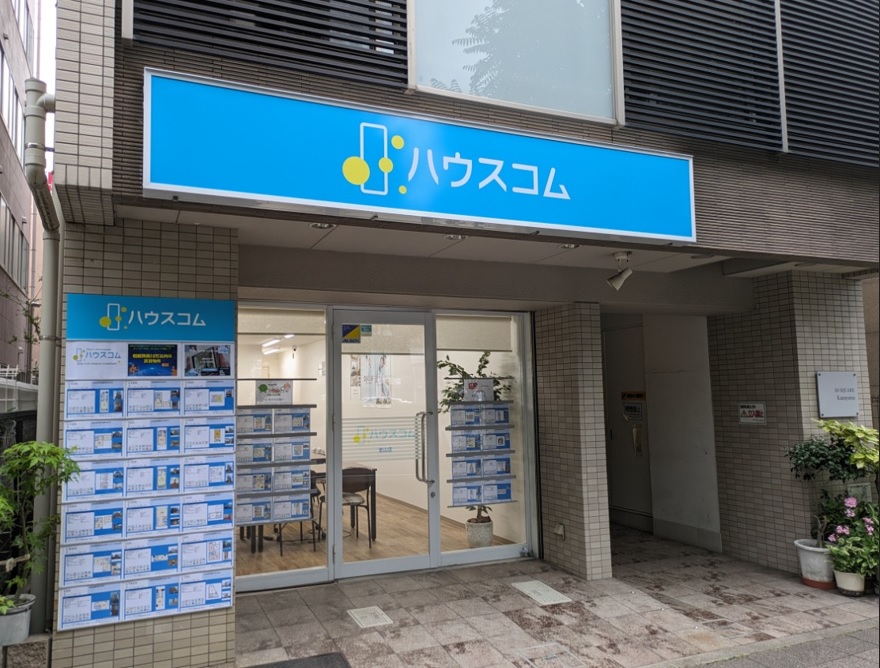 ハウスコム 金山店の外観写真