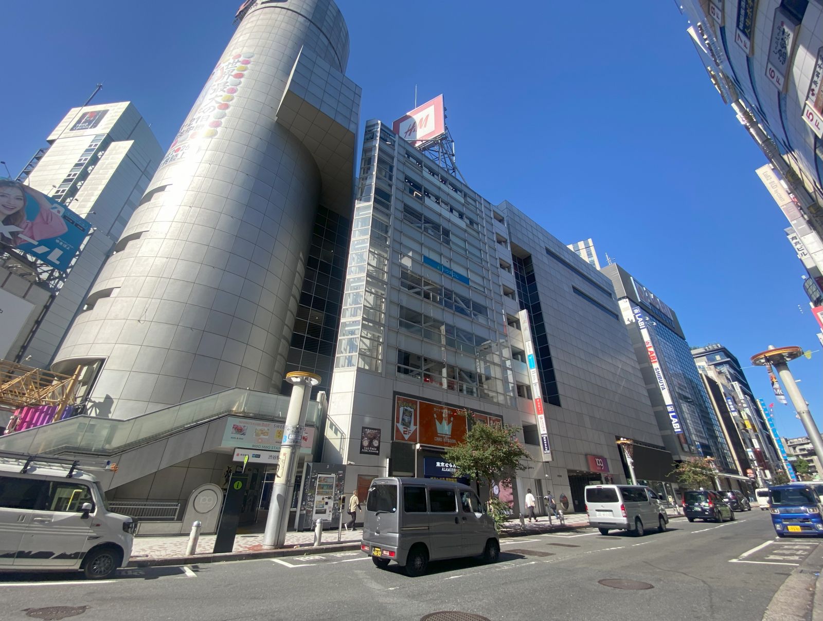 ハウスコム 渋谷店の外観写真